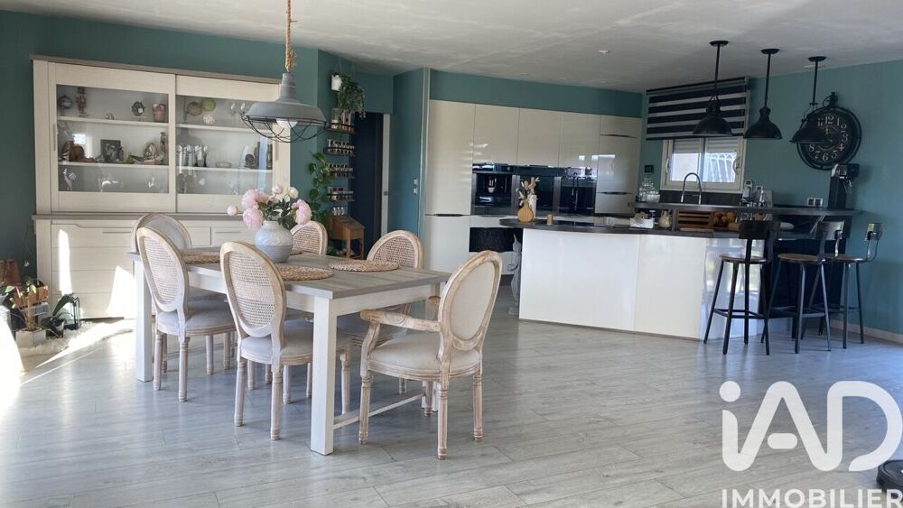 Vente Maison Vente Maison/villa 11 pièces Gaillan-en-médoc