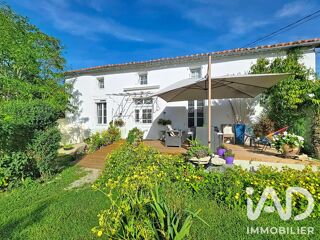 Vente Maison Vente Maison/villa 9 pièces Coulgens