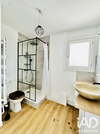  Appartement à louer 2 pièces 45 m²
