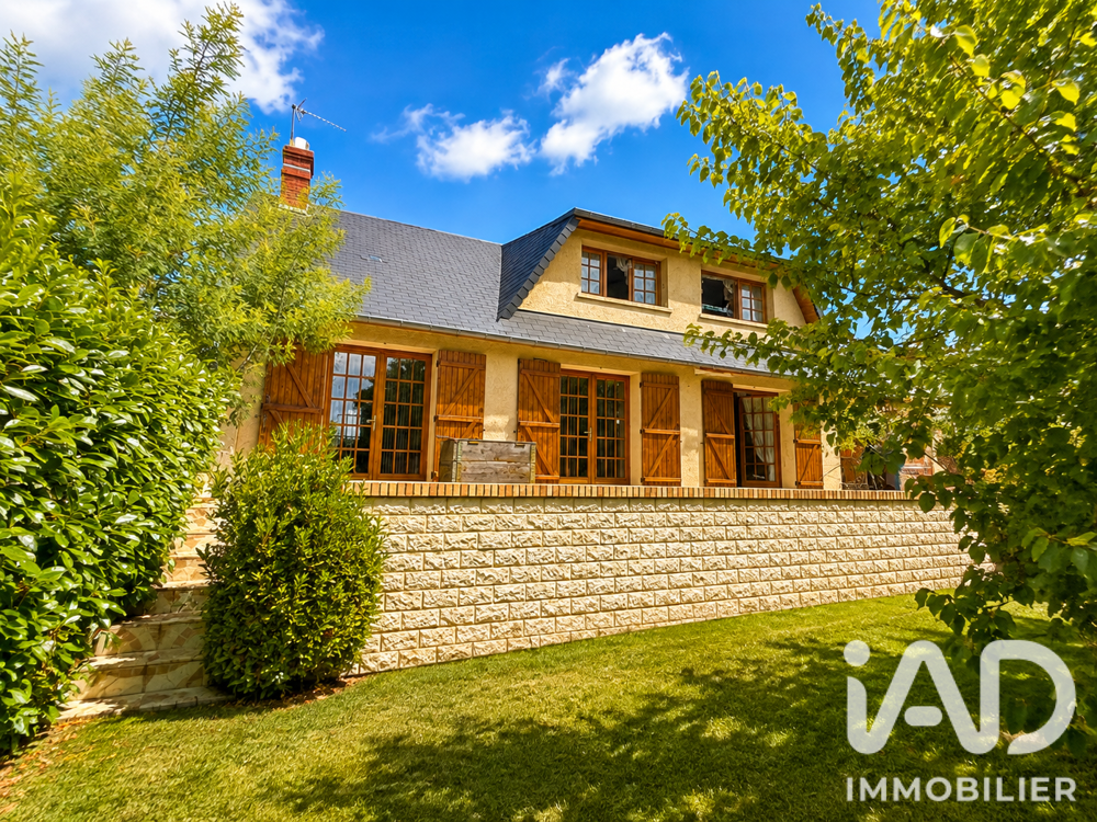 Vente Maison Vente Maison/villa 7 pièces Saint-léger-de-rôtes