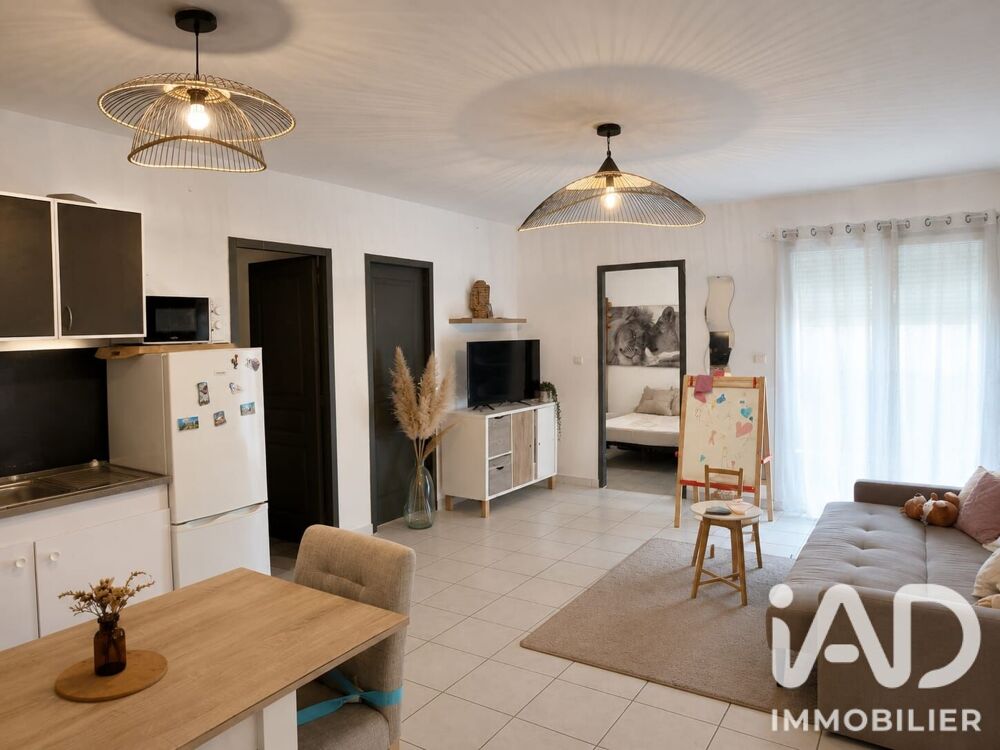 Appartement 3 pièces 55 m² · à Althen-des-Paluds · 55 m² · 129 000 €