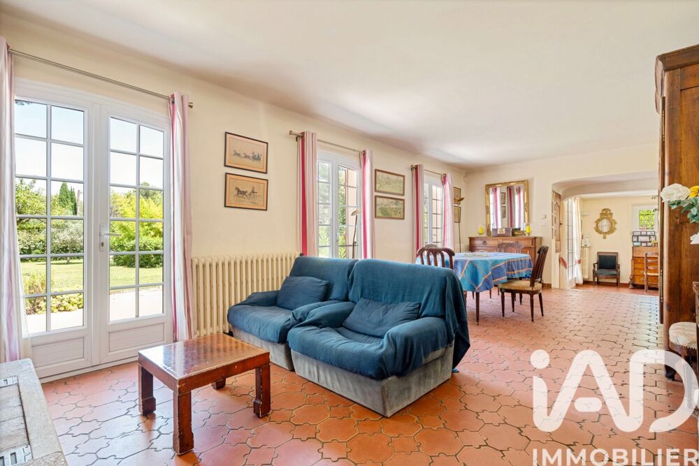 � vendre  Maison �guilles (13510)
