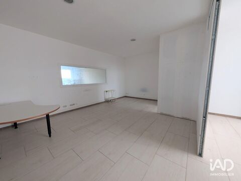   Vente Murs commerciaux 555 m&sup2; 