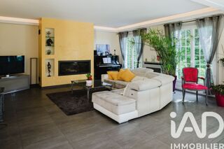  Maison à vendre 10 pièces 234 m²