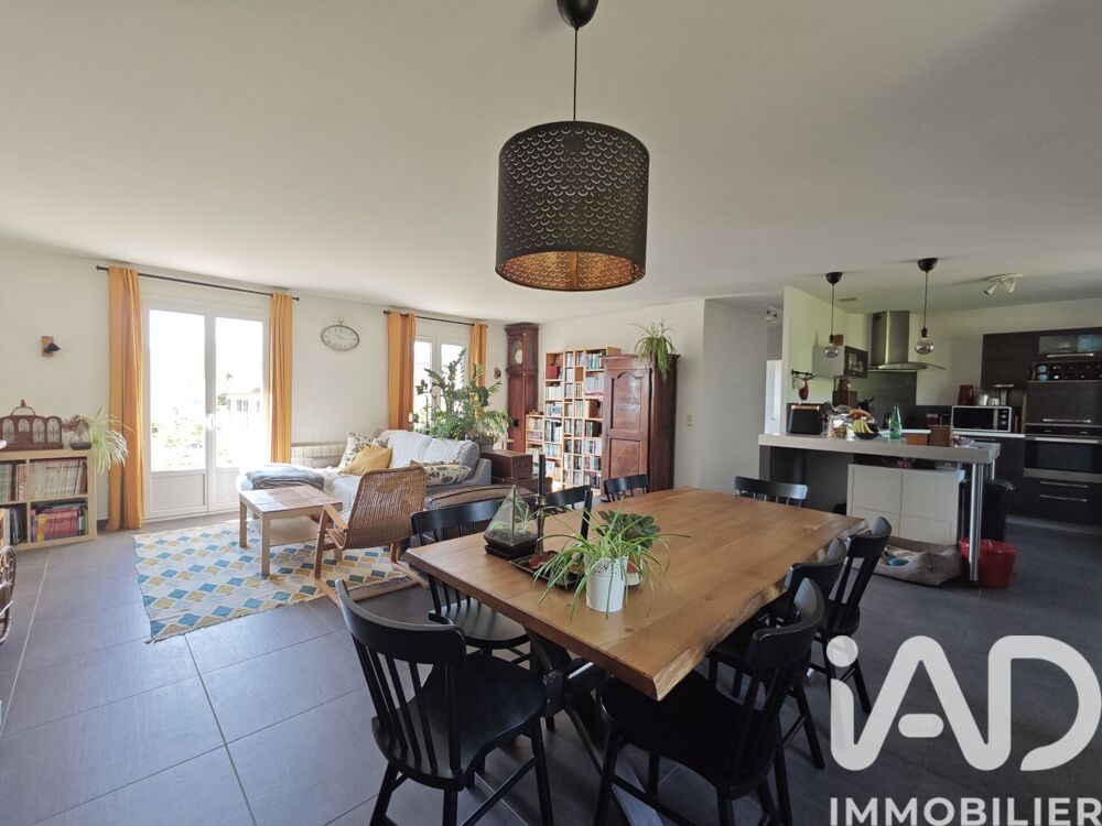 Vente Maison Vente Maison traditionnelle 4 pièces Saint-clair-du-rhône