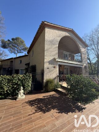  Maison à vendre 8 pièces 237 m²