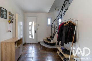  Maison à louer 9 pièces 175 m²