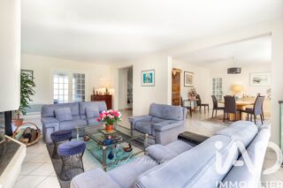  Maison � vendre 9 pi�ces 246 m�