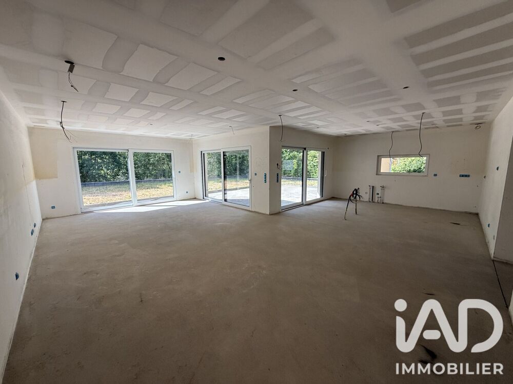 Vente Maison Vente Maison/villa 8 pièces Rédange