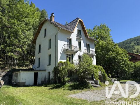   Vente Demeure 7 pièces Maison - 7 pièce(s) - 200 m²
