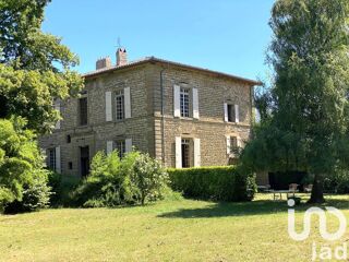  Maison à vendre 15 + pièces 513 m²