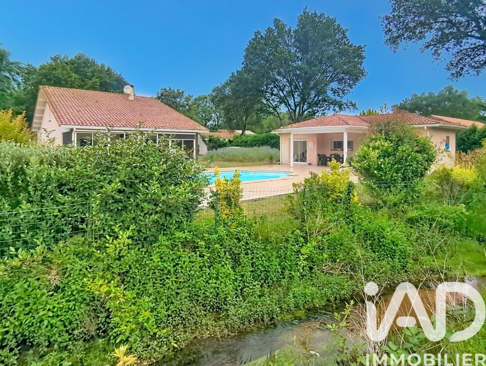 Vente Maison Vente Maison traditionnelle 6 pièces Parentis-en-born