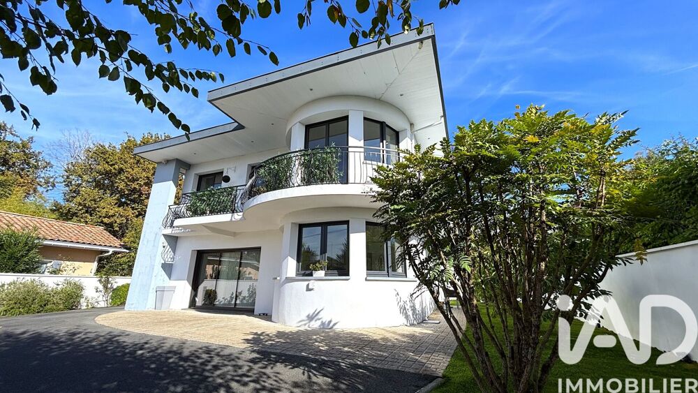 Vente Maison/villa 8 pièces