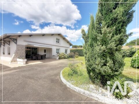   Vente Maison traditionnelle 8 pièces Maison - 8 pièce(s) - 192 m²