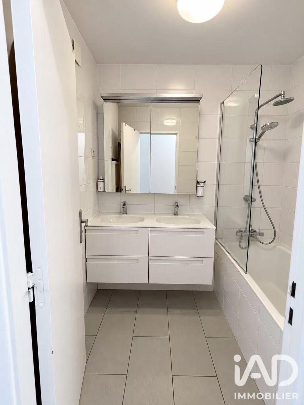 Vente Appartement Vente Appartement 4 pièces Paris 19