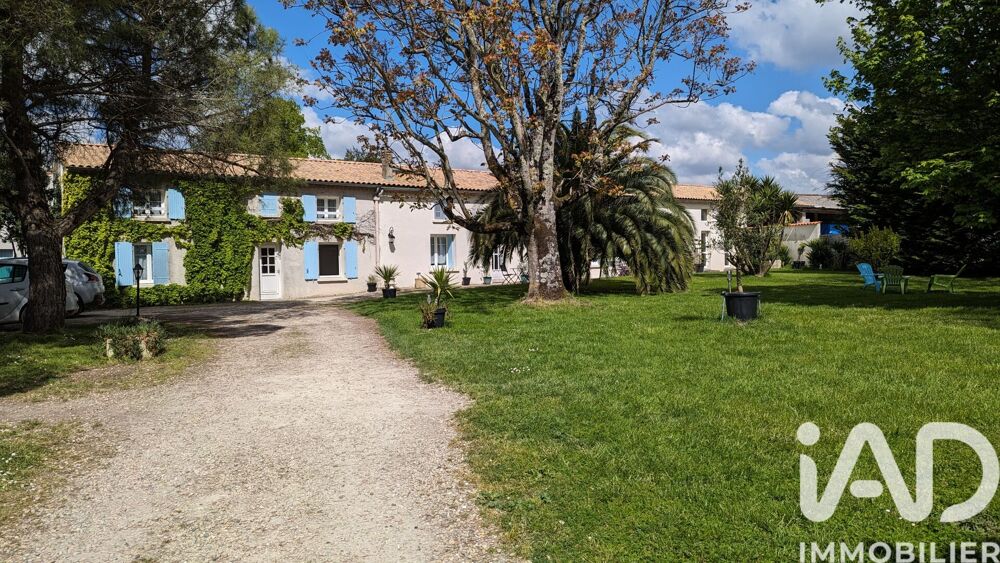 Maison 12 pièces 307 m² · à Saint-Sulpice-de-Royan · 307 m² · 752 000 €