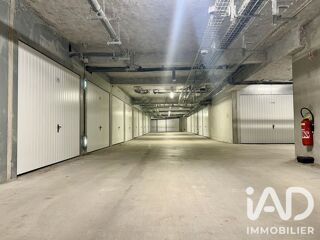  Parking / Garage à vendre 25 m²