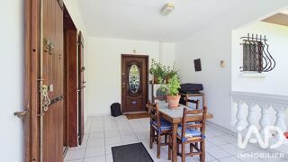  Maison à vendre 10 pièces 245 m²