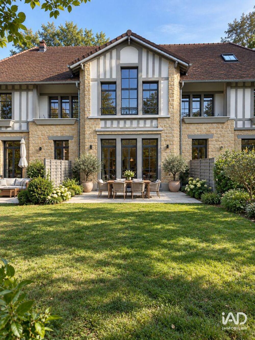 à vendre  Maison Vaucresson (92420)