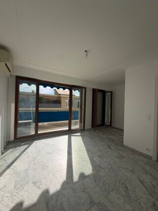 Location Appartement LOCATION VIDE - STUDIO NEUF Beaulieu sur mer
