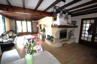  Maison à vendre 10 pièces 214 m²
