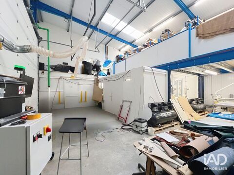   Location Local d'activités 330 m&sup2; 
