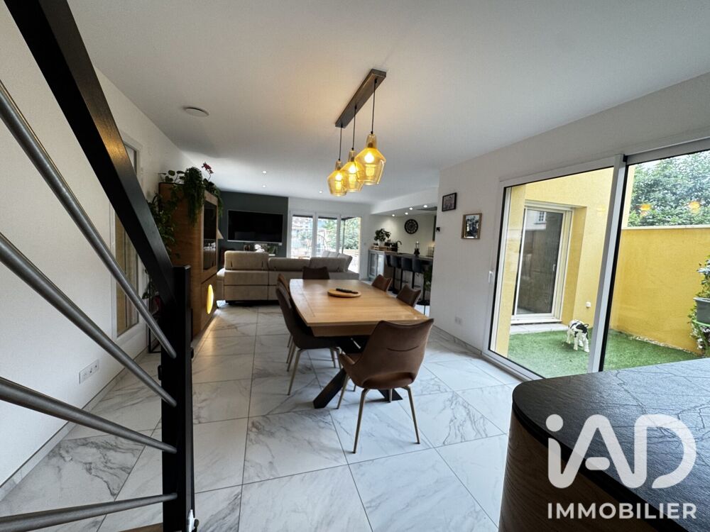 Vente Maison Vente Maison/villa 9 pièces Wassy