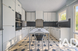  Maison � vendre 9 pi�ces 210 m�