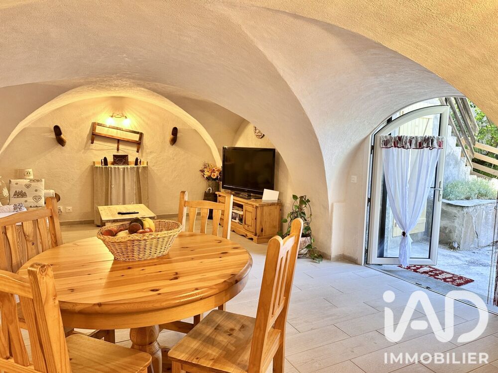 Vente Maison Vente Maison traditionnelle 6 pièces Vars