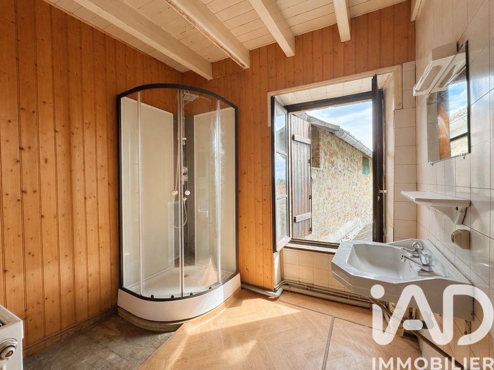 Vente Maison Vente Maison de village 8 pièces Mouilleron-saint-germain