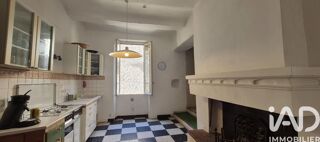 Immeuble à vendre 10 pièces 198 m²