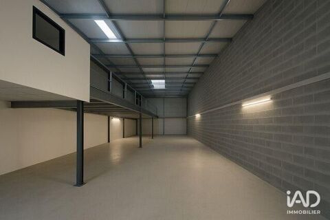 Location Hangar 397 m&sup2; 2376 33700 Mérignac