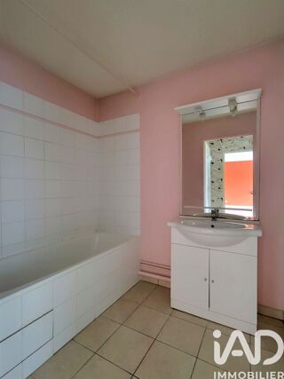  Appartement à louer 2 pièces 50 m²