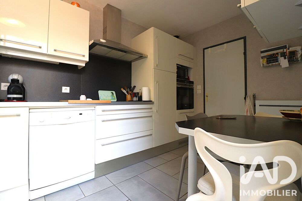 Vente Maison Vente Maison/villa 6 pièces Saint-jean-bonnefonds