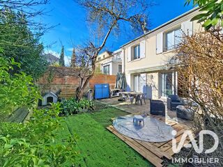  Maison à vendre 9 pièces 205 m²