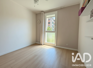  Appartement à louer 3 pièces 65 m²