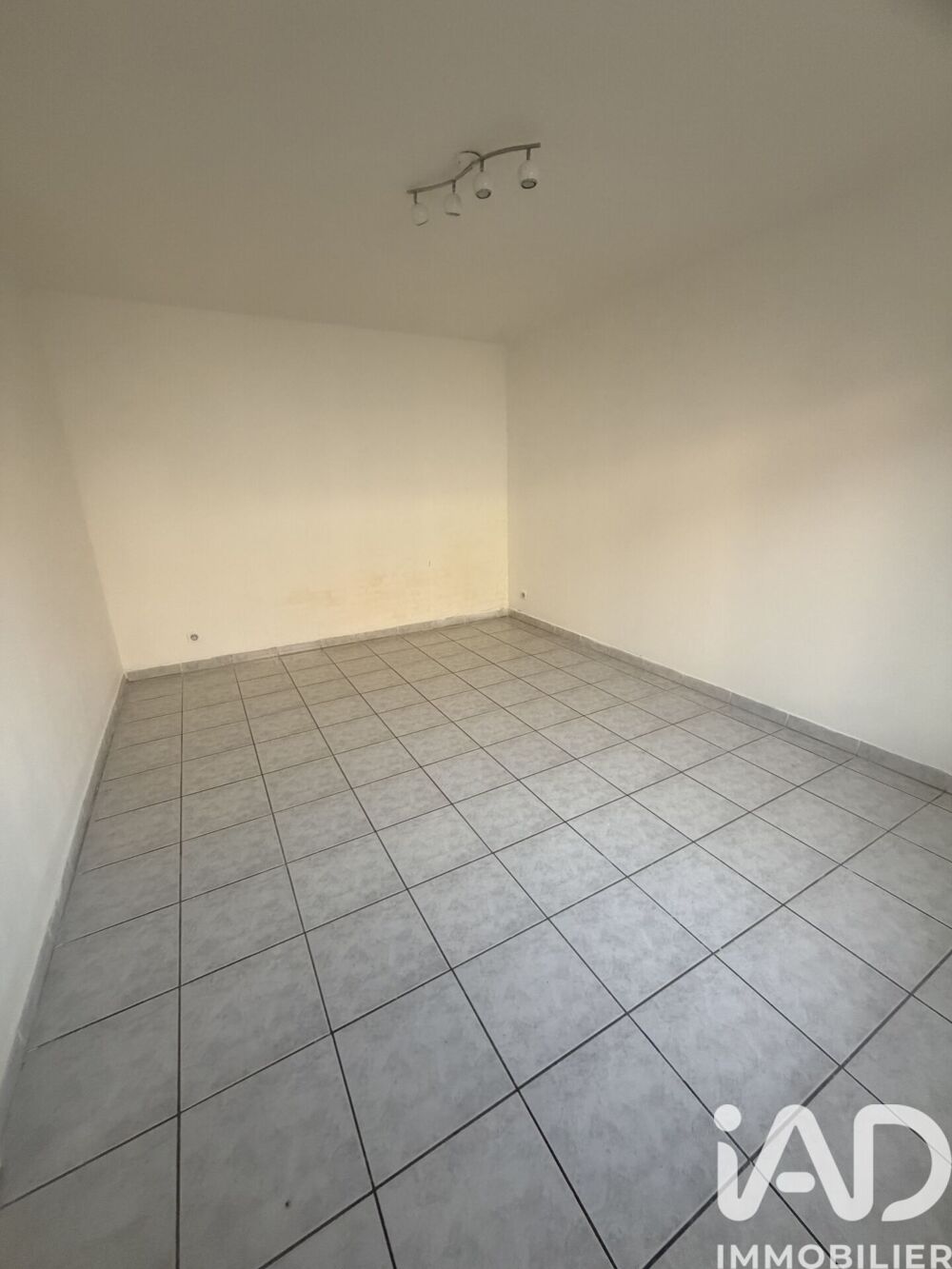 Vente Maison Vente Maison de village 4 pièces Bayard-sur-marne