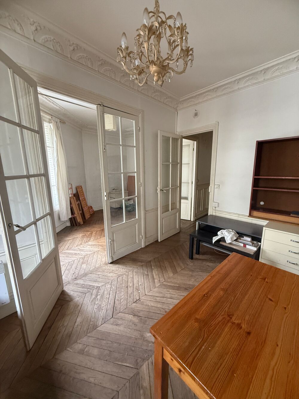 Vente Appartement Paris 15e - 3 pièces de charme à rénover, ascenseur et cave Paris 15