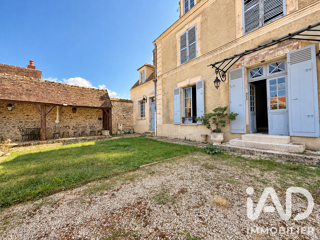  Maison à vendre 15 + pièces 321 m²