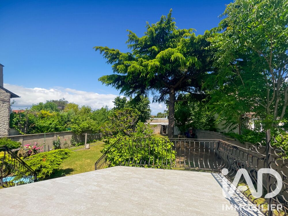 Vente Maison Vente Maison traditionnelle 6 pièces Le blanc-mesnil