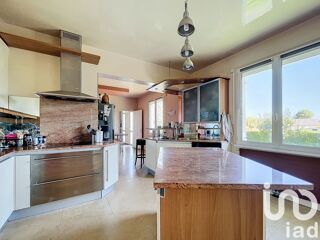  Maison à vendre 8 pièces 265 m²