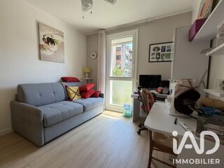  Appartement à louer 3 pièces 65 m²