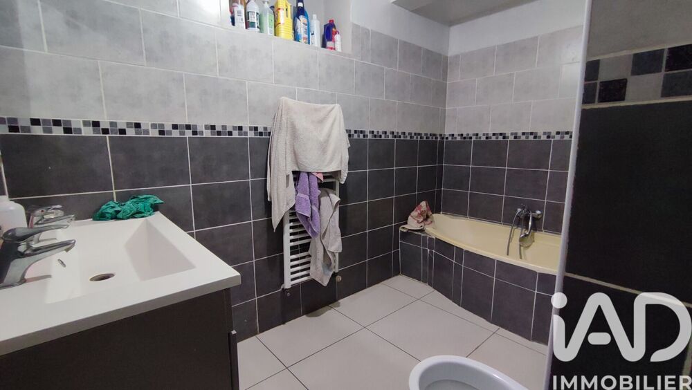� vendre  Maison Toulon (83200)