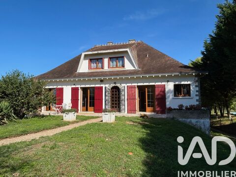   Vente Maison/villa 9 pièces Maison - 9 pièce(s) - 180 m²