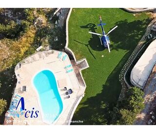 Maison à vendre 15 + pièces 745 m² Luceram