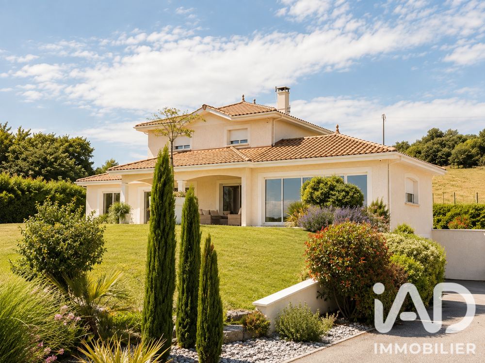 à vendre  Maison Bourgoin-Jallieu (38300)
