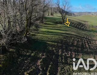  Terrain à vendre 741 m²