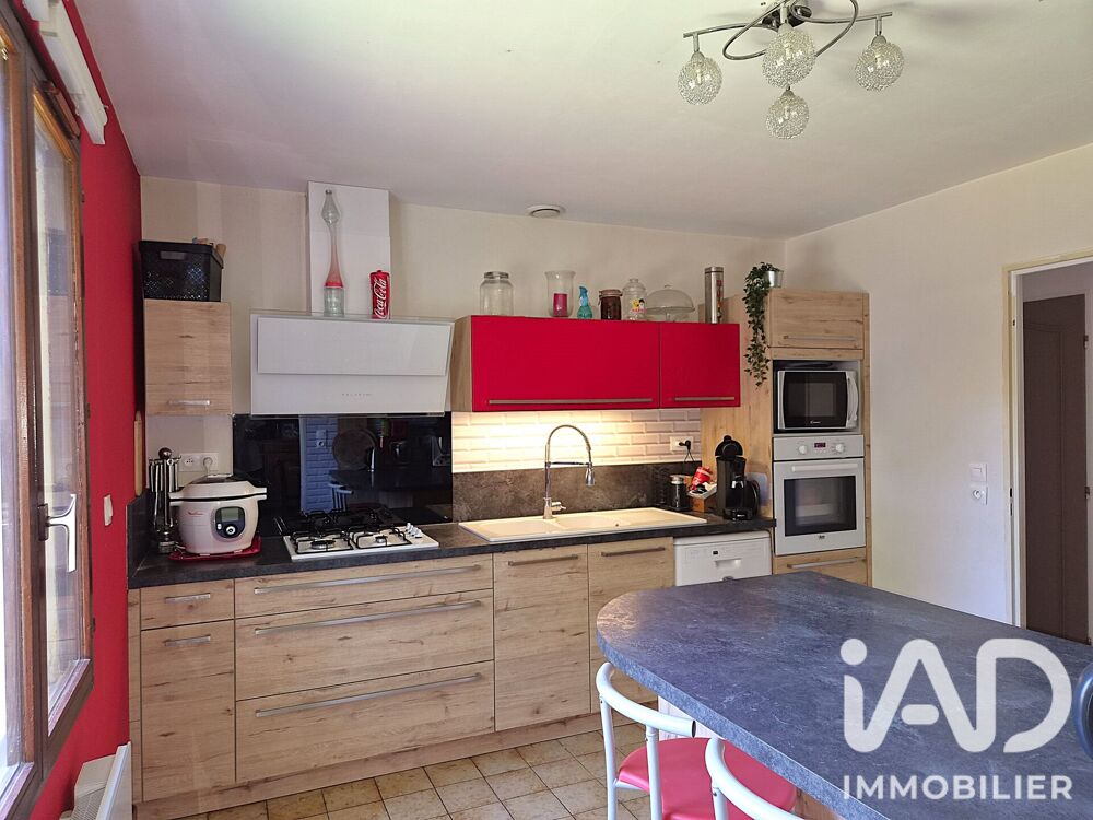 Vente Maison Vente Maison traditionnelle 6 pièces Montagney
