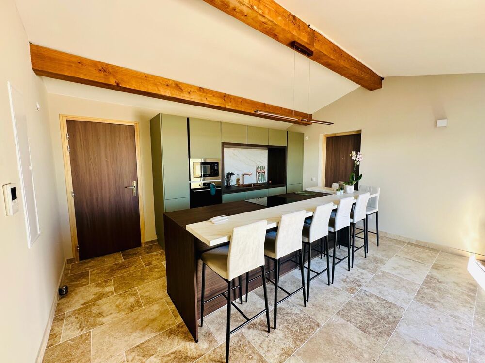 location Appartement - 3 pièce(s) - 108 m² Saint-Maximin-la-Sainte-Baume (83470)