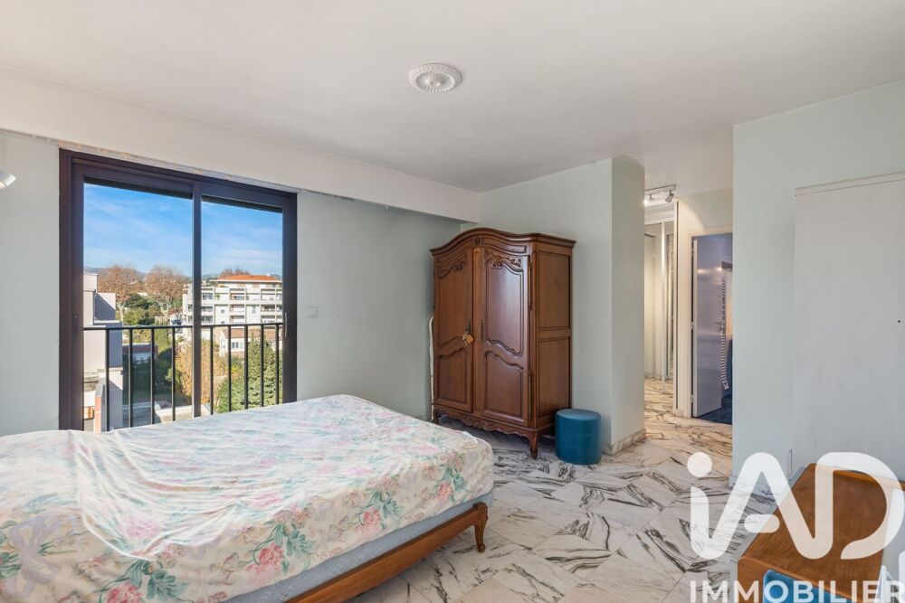 à vendre  Appartement Cagnes-sur-Mer (06800)